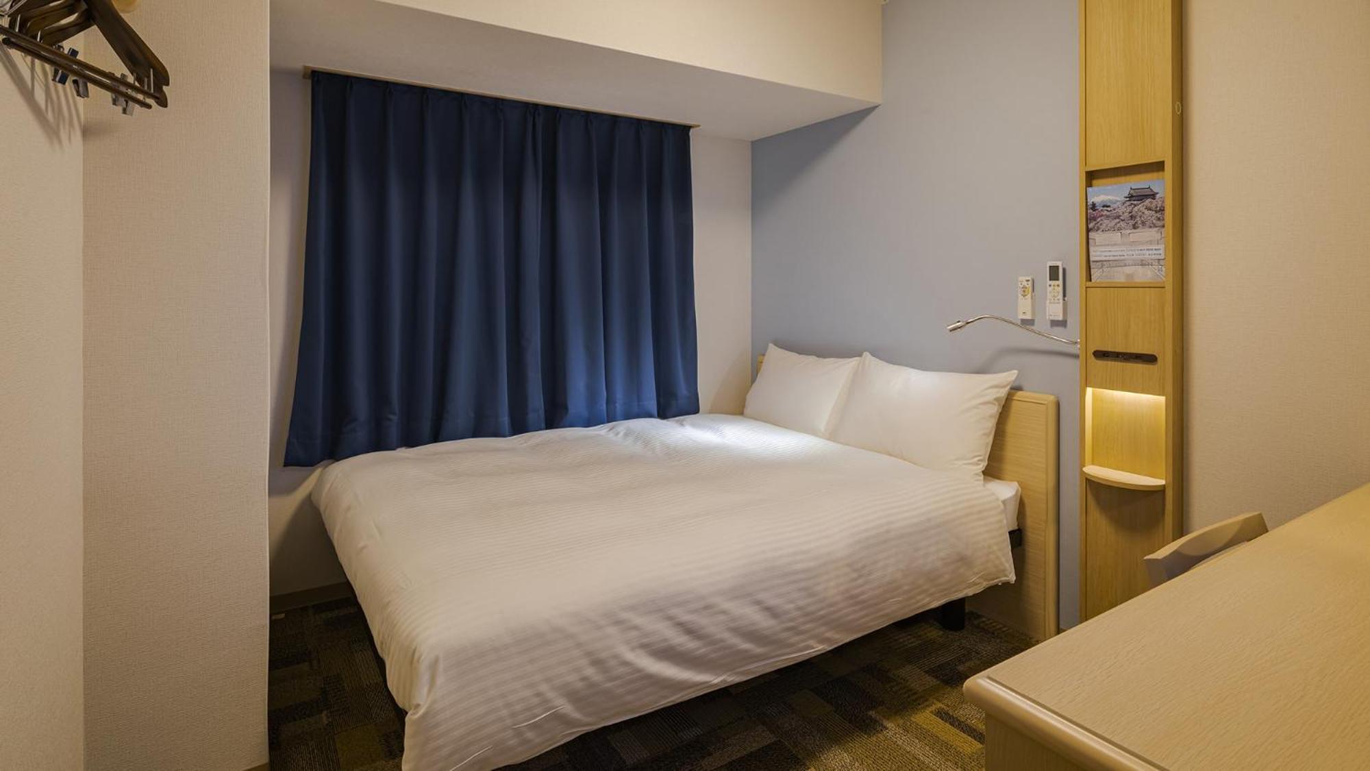 Toyoko Inn Kyoto Biwako Оцу Стая снимка