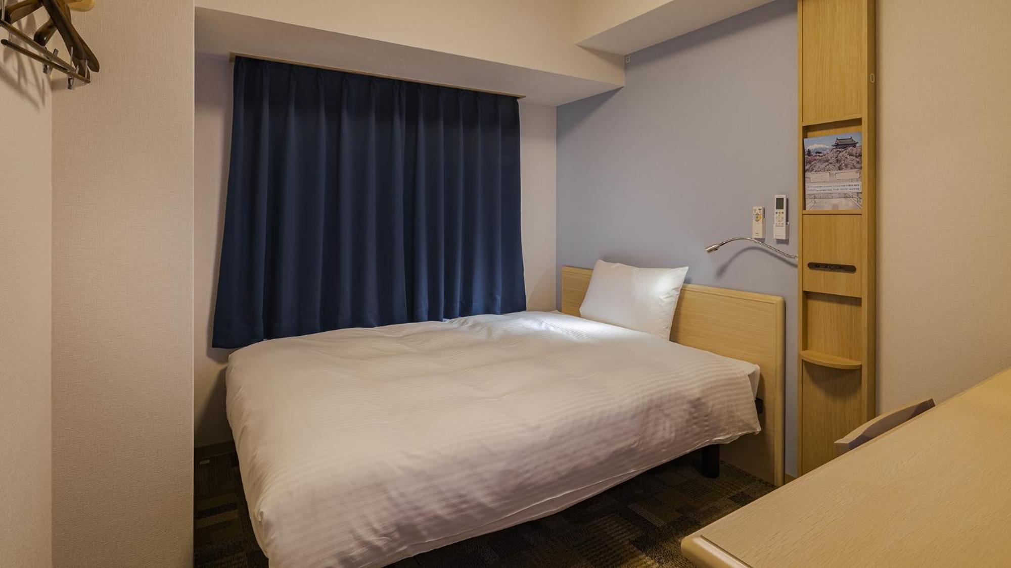 Toyoko Inn Kyoto Biwako Оцу Стая снимка
